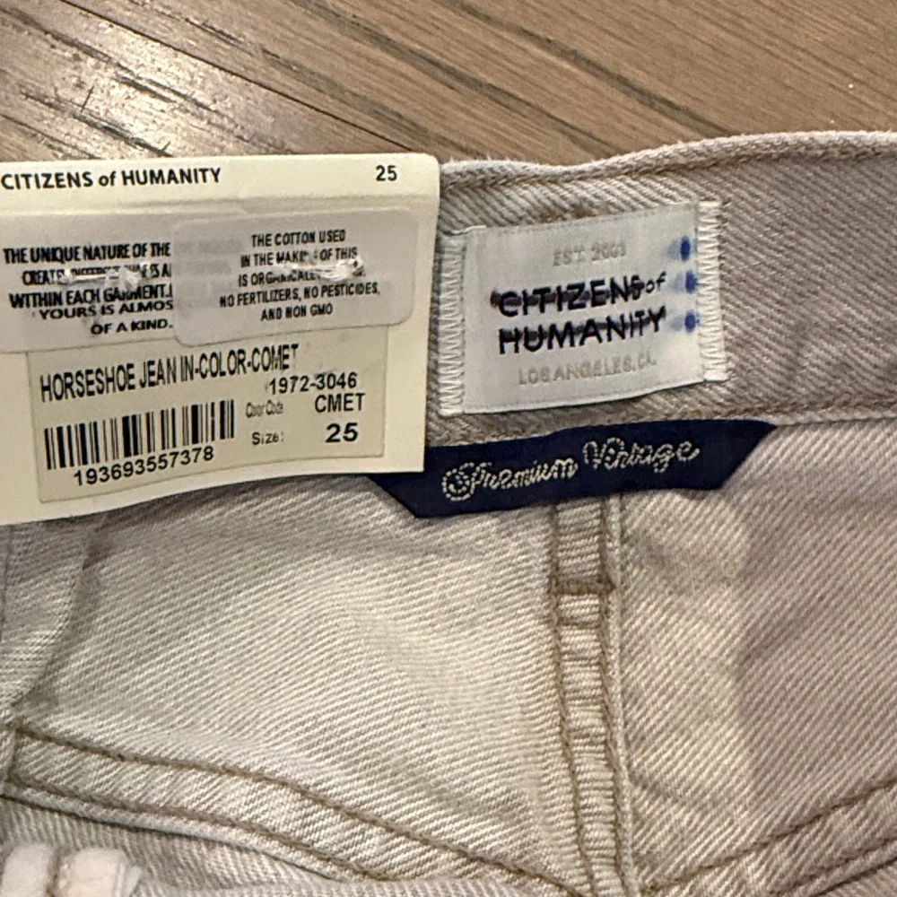 NWT Citizens of Humanity Horeshoe Jean Comet Size 25 - Picture 5 of 10